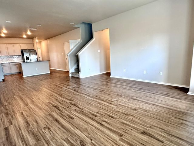 129 Perfect World LOOP, Jarrell, TX 76537