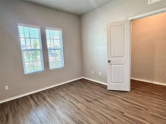 129 Perfect World LOOP, Jarrell, TX 76537