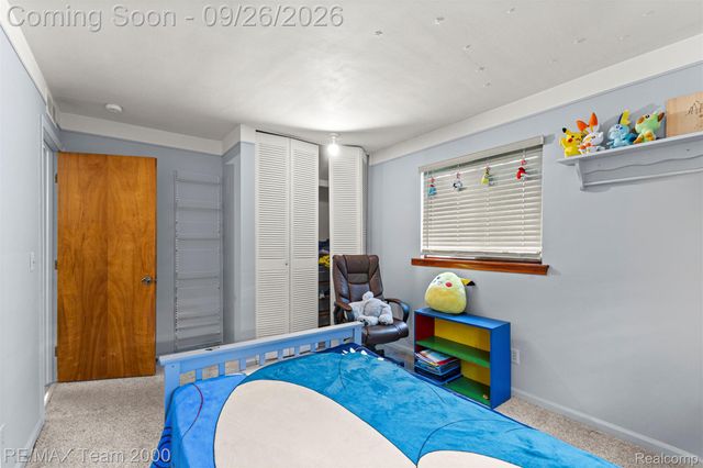 6324 Cambourne Road, Dearborn Heights, MI 48127
