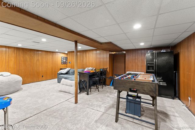 6324 Cambourne Road, Dearborn Heights, MI 48127