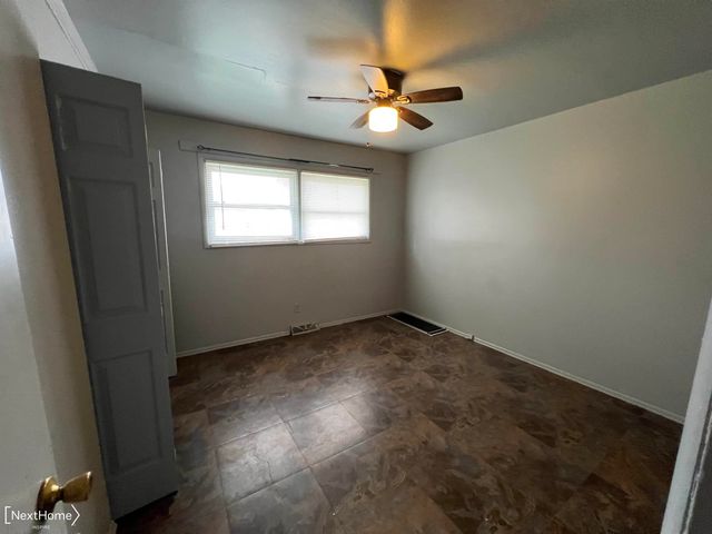 929 W Genesee Street, Flint, MI 48504