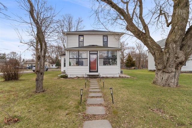 9092 Main Street, Whitmore Lake, MI 48189