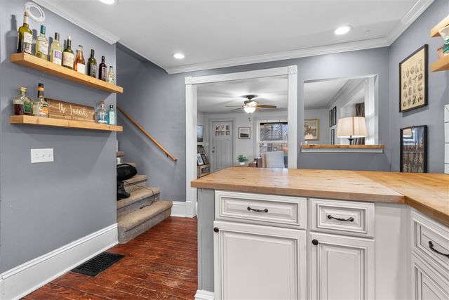 9092 Main Street, Whitmore Lake, MI 48189