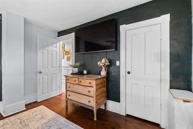 9092 Main Street, Whitmore Lake, MI 48189