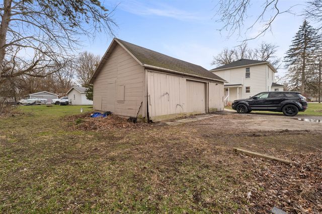 9092 Main Street, Whitmore Lake, MI 48189