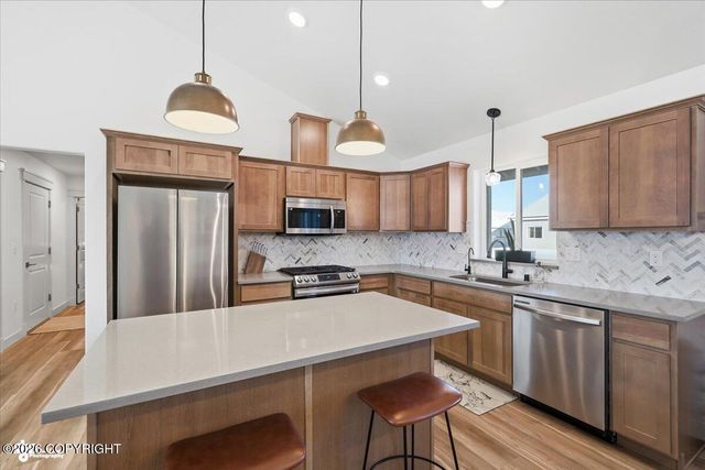 1175 E Mountain Peak Loop, Palmer, AK 99645