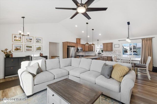 1175 E Mountain Peak Loop, Palmer, AK 99645