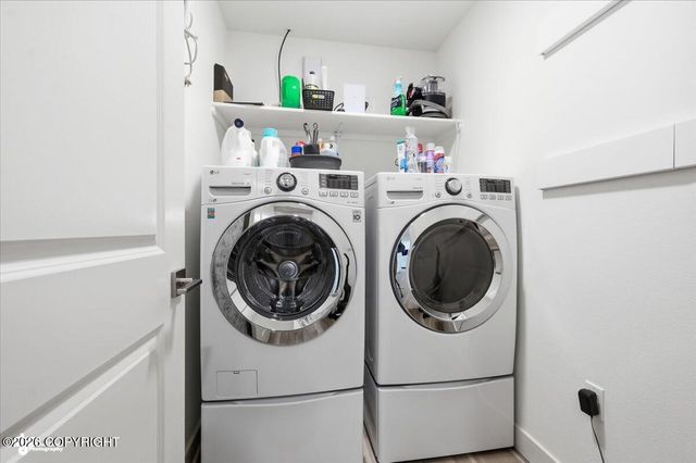 1175 E Mountain Peak Loop, Palmer, AK 99645