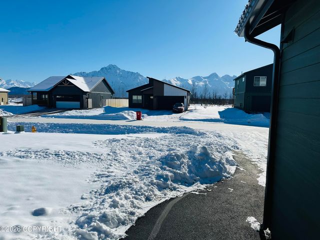 1175 E Mountain Peak Loop, Palmer, AK 99645