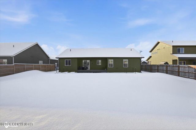 1175 E Mountain Peak Loop, Palmer, AK 99645