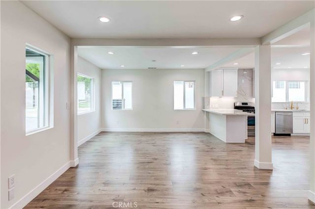 1244 Allen Avenue, Glendale, CA 91201