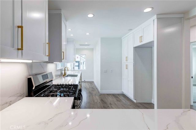 1244 Allen Avenue, Glendale, CA 91201
