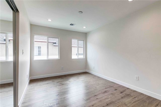 1244 Allen Avenue, Glendale, CA 91201