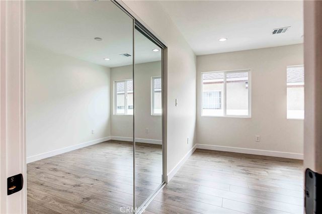 1244 Allen Avenue, Glendale, CA 91201