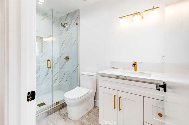 1244 Allen Avenue, Glendale, CA 91201