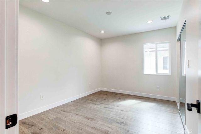 1244 Allen Avenue, Glendale, CA 91201