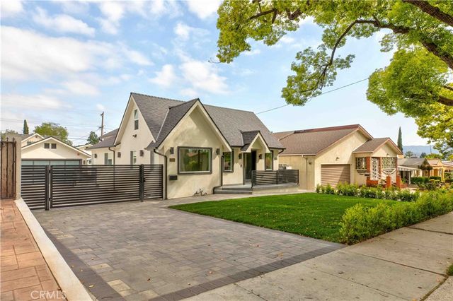 1244 Allen Avenue, Glendale, CA 91201