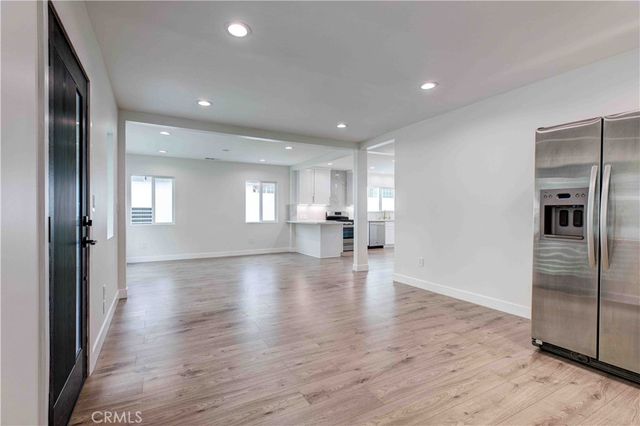 1244 Allen Avenue, Glendale, CA 91201