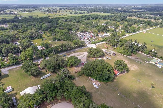1751 E HIGHWAY 329, Citra, FL 32113