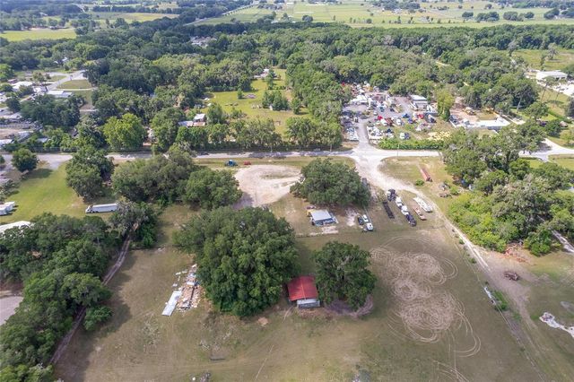 1751 E HIGHWAY 329, Citra, FL 32113