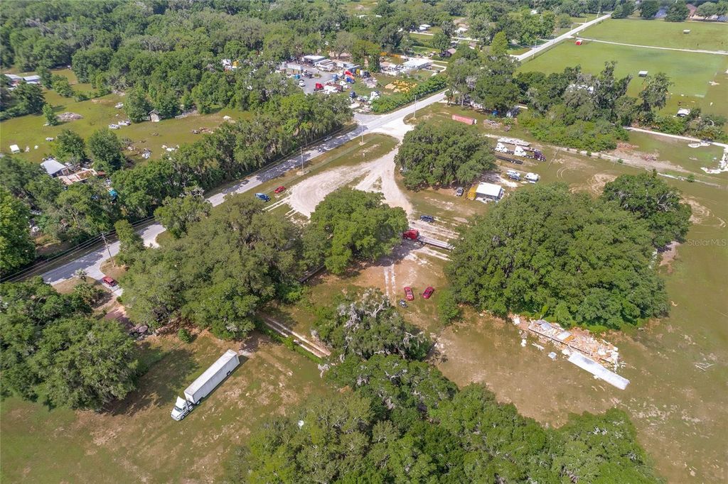 1751 E HIGHWAY 329, Citra, FL 32113