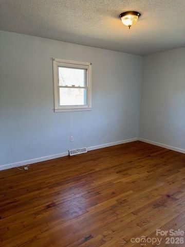 5376 Rhoney Road, Connelly Springs, NC 28612