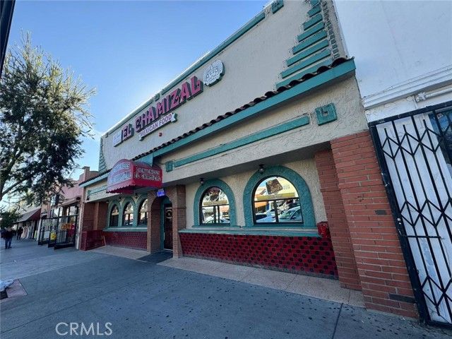 7111 Pacific Boulevard, Huntington Park, CA 90255