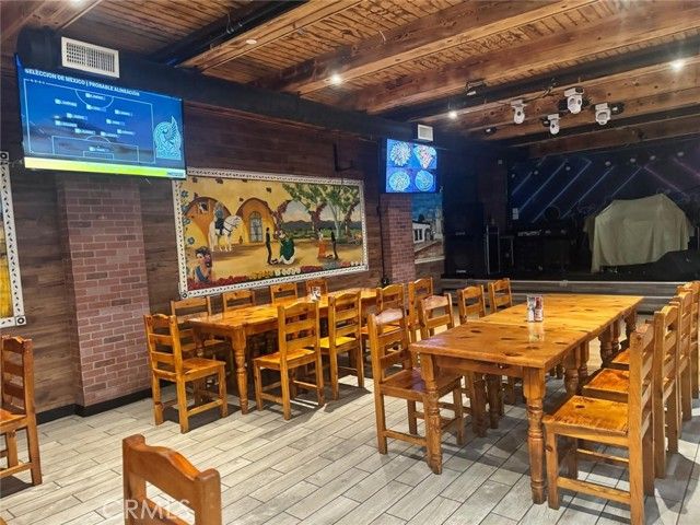 7111 Pacific Boulevard, Huntington Park, CA 90255