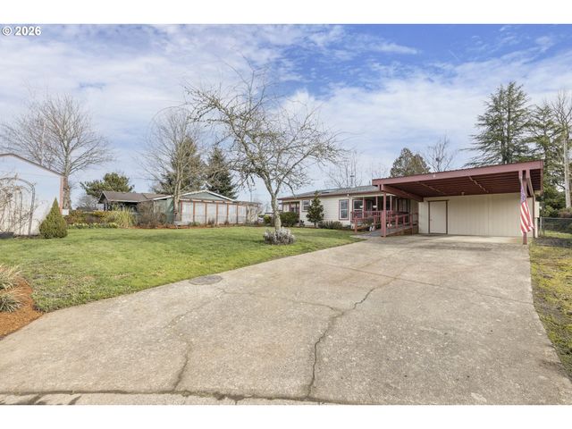 655 Ne BURNETT Rd 9, Mc Minnville, OR 97128