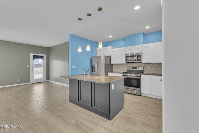 908 Felton Place Place, El Paso, TX 79928