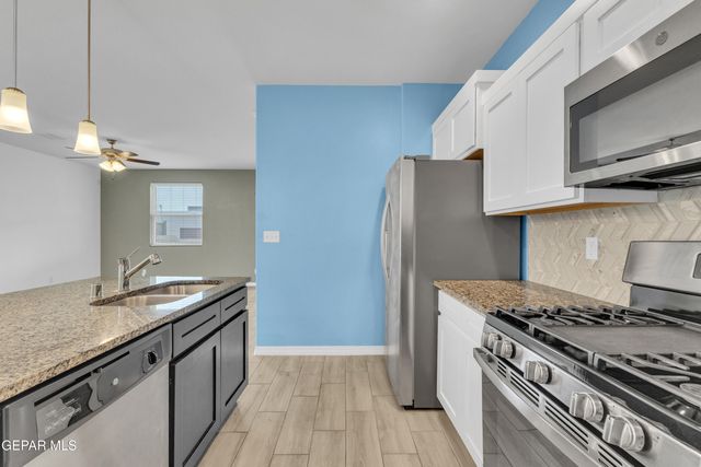 908 Felton Place Place, El Paso, TX 79928