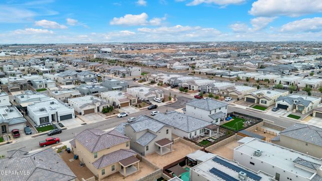 908 Felton Place Place, El Paso, TX 79928