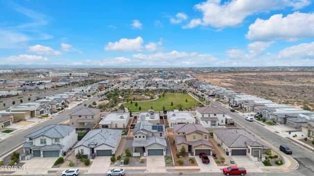 908 Felton Place Place, El Paso, TX 79928