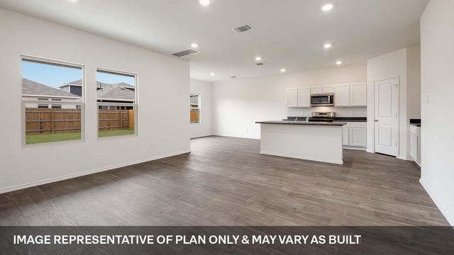 198 Arnold Loop, Uhland, TX 78640
