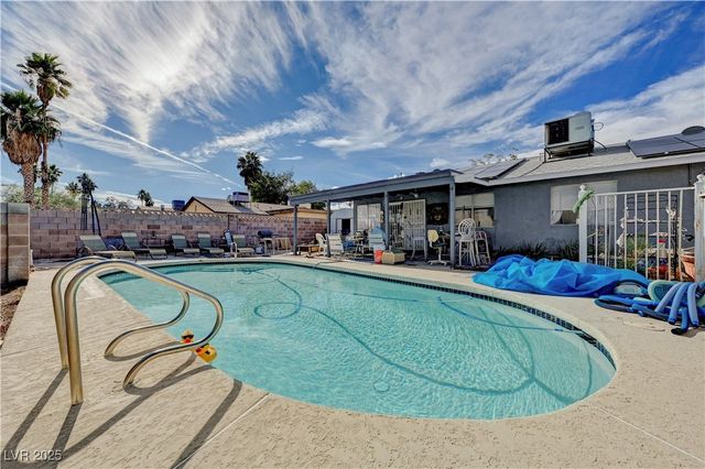 4952 Roswell Street, Las Vegas, NV 89120