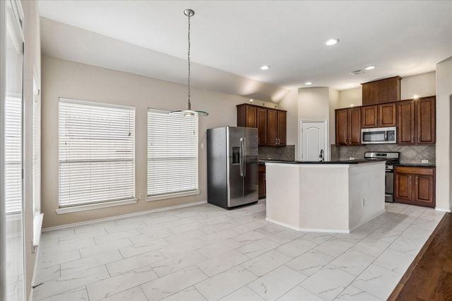 8107 Whisper Point Drive, Houston, TX 77040