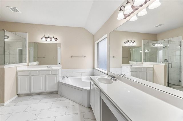 8107 Whisper Point Drive, Houston, TX 77040