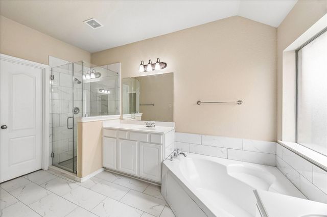 8107 Whisper Point Drive, Houston, TX 77040