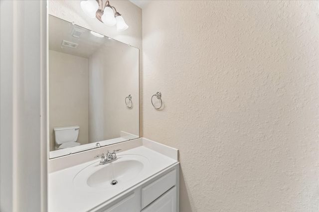 8107 Whisper Point Drive, Houston, TX 77040