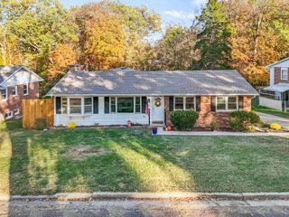 3208 LYNNWOOD DR, Columbia, MO 65203