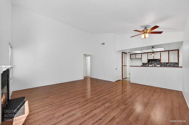 27 Waterfront Ct, Sacramento, CA 95831