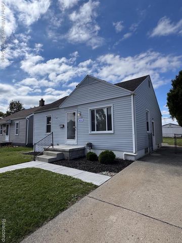 28311 Felician Street, Roseville, MI 48066