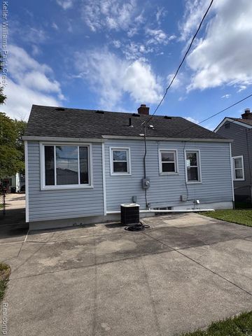 28311 Felician Street, Roseville, MI 48066
