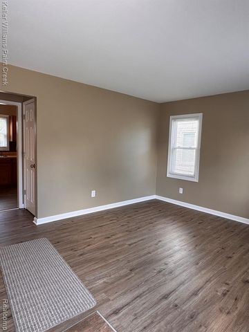 28311 Felician Street, Roseville, MI 48066