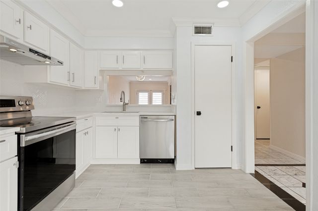4280 Cuesta Drive, Irving, TX 75038