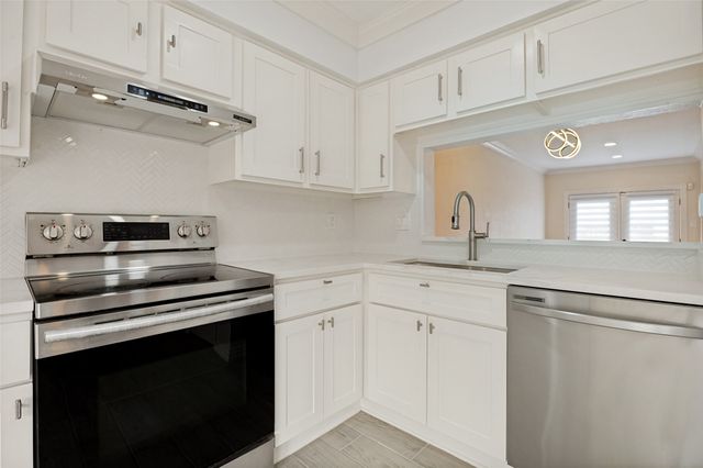 4280 Cuesta Drive, Irving, TX 75038
