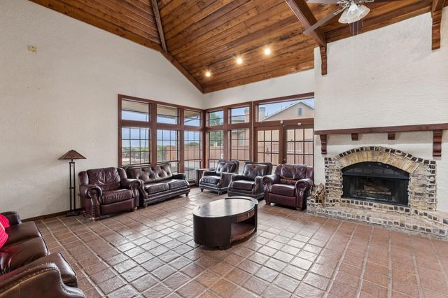 4280 Cuesta Drive, Irving, TX 75038