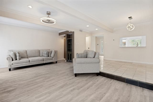 4280 Cuesta Drive, Irving, TX 75038