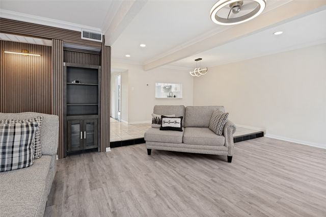 4280 Cuesta Drive, Irving, TX 75038