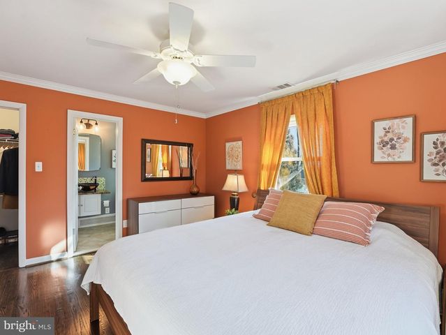 2337 N FILLMORE ST N, Arlington, VA 22207